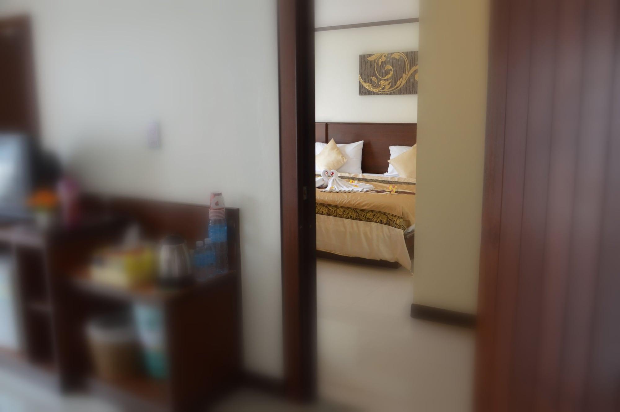 Sharaya Residence Patong Exterior photo