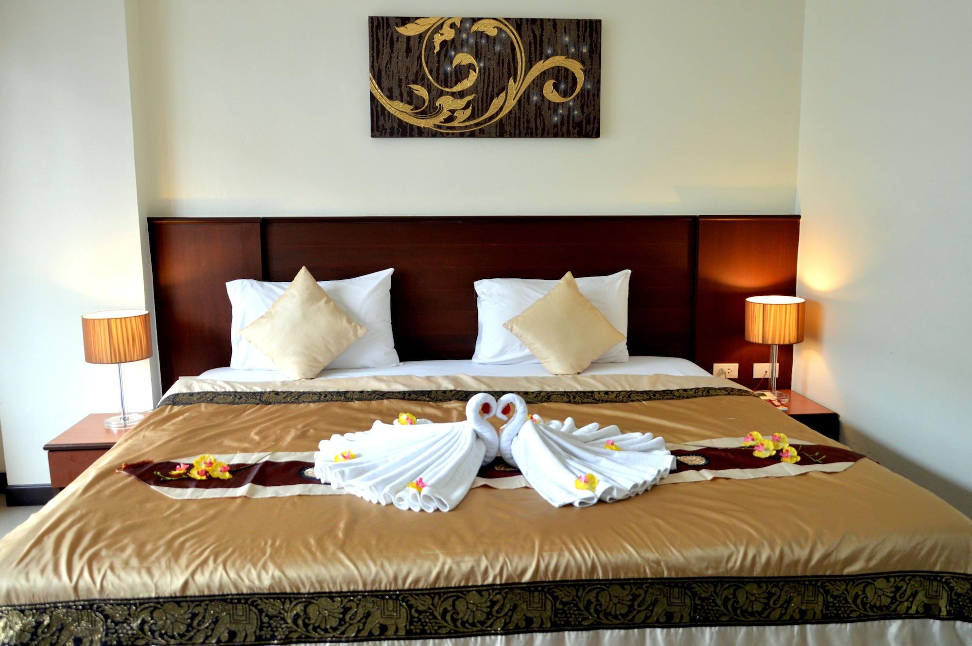 Sharaya Residence Patong Exterior photo