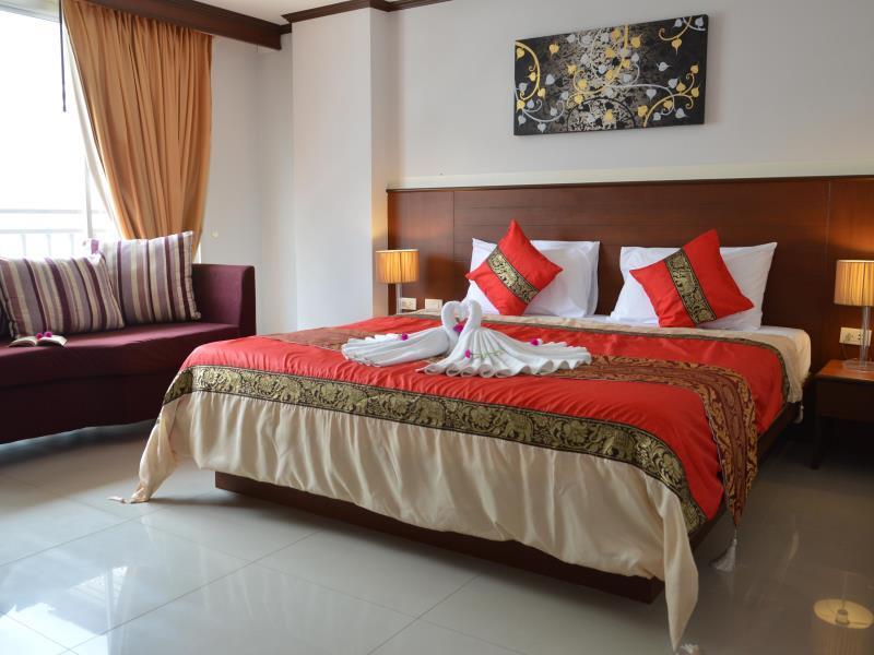 Sharaya Residence Patong Exterior photo