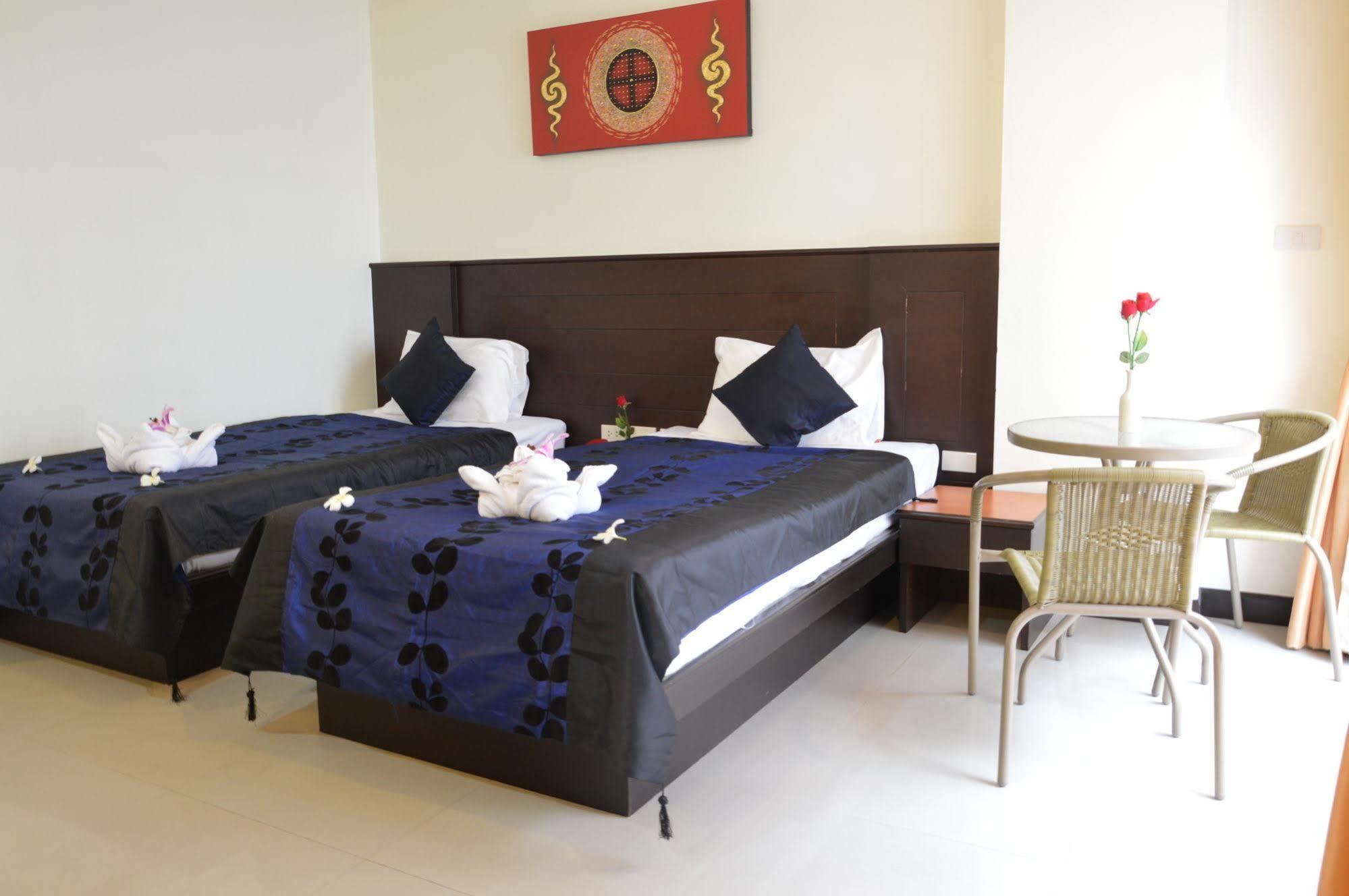 Sharaya Residence Patong Exterior photo